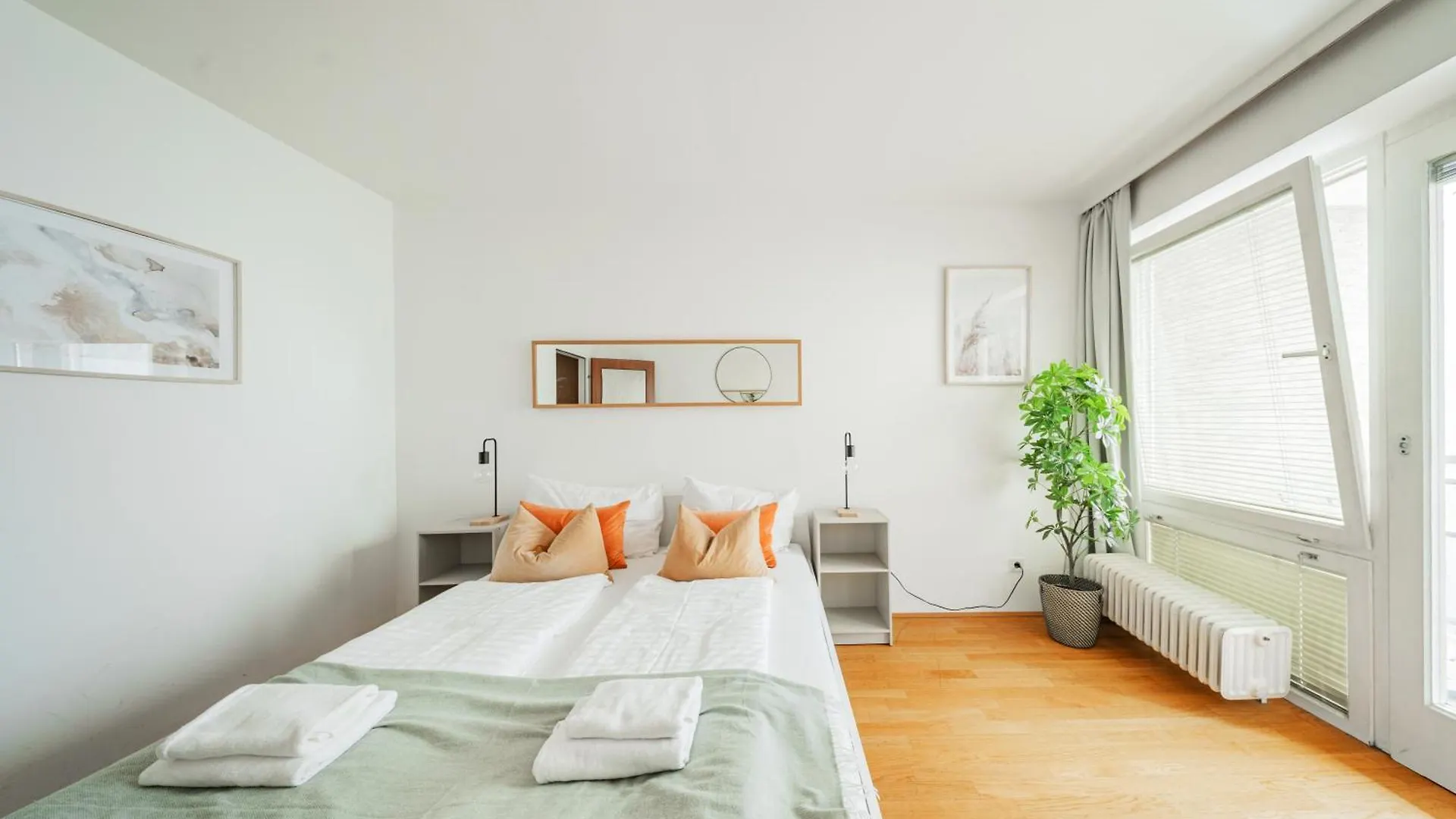 Apartment Studio Next To Karlskirche Vienna Austria
