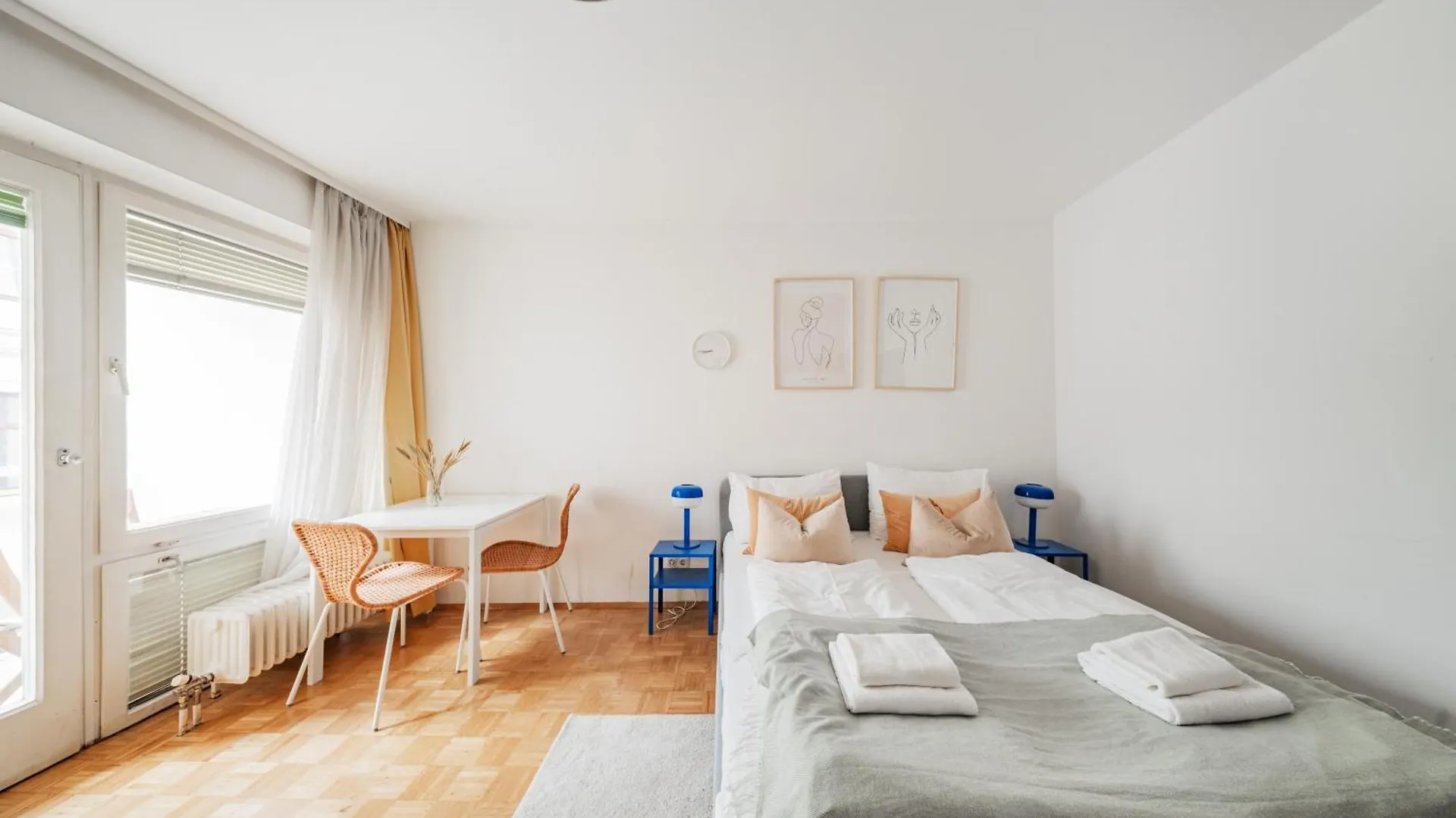 Studio Next To Karlskirche Vienna