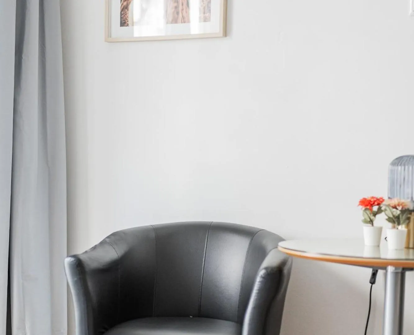 Apartment Studio Next To Karlskirche Vienna