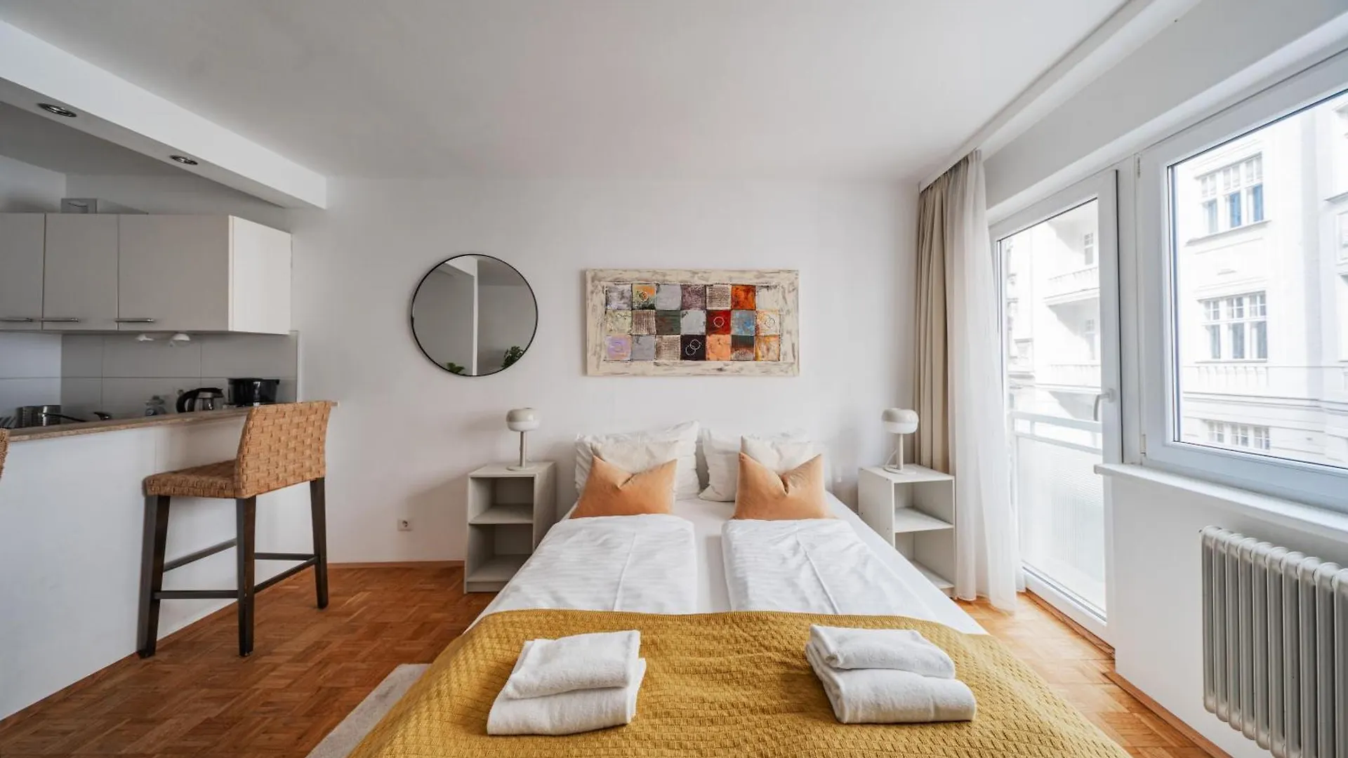 Studio Next To Karlskirche Viena 0*,